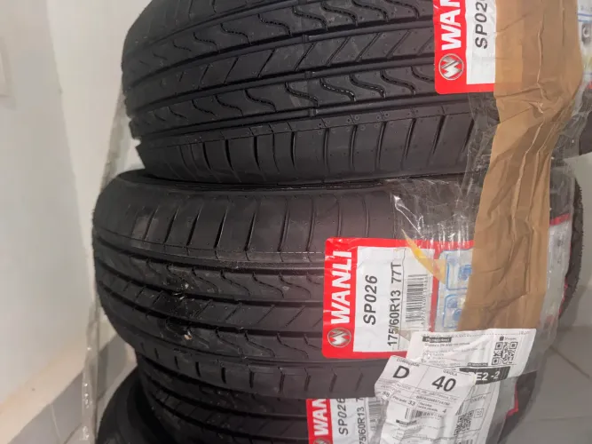 VENDO PNEUS 175/60 13