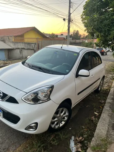 Nissan March SV 1.6 16V Flex Fuel 2016