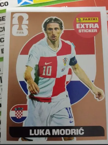 Vendo figurinha legend do modric bronze