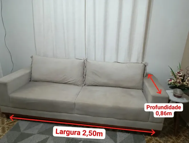Sofá 4 lugares seminovo
