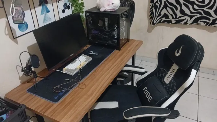 Pc gamer completo com Cadeira e mesa