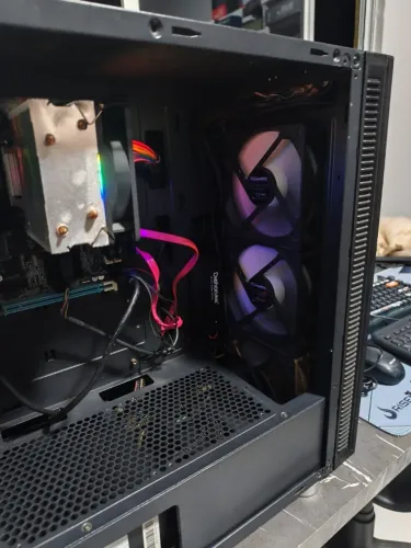 PC GAMER INICIANTE COMPLETO (CPU, MONITOR, TECLADO E MOUSE)