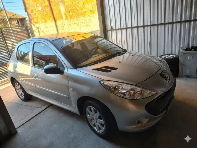 Peugeot 207 XS 1.6 Flex 16V 5P Aut. 2011
