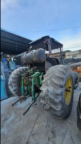 Jhon deere 6145j 