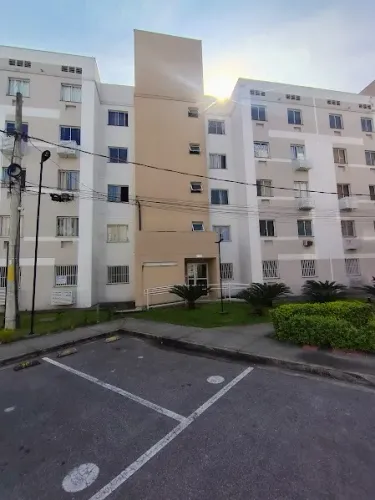 Aluga: 1.100 - Condomínio Parque Brito 1 - Cpo Grande - RJ