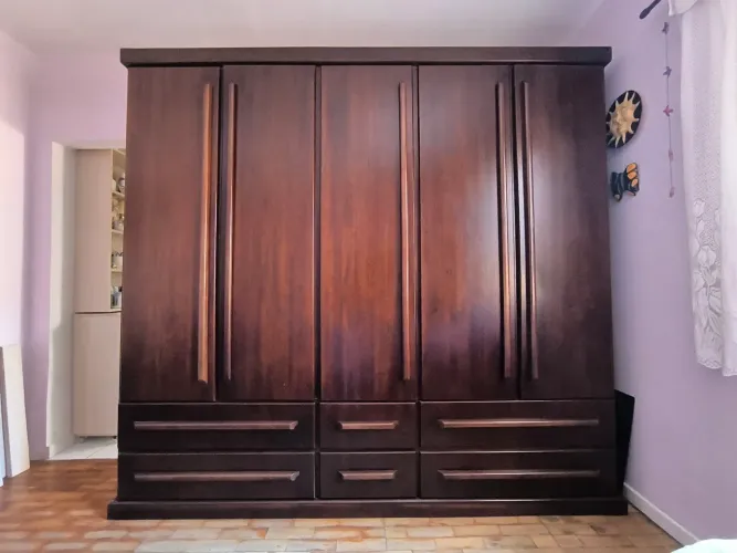 Guarda-roupa/Armário Casal Imbuia
