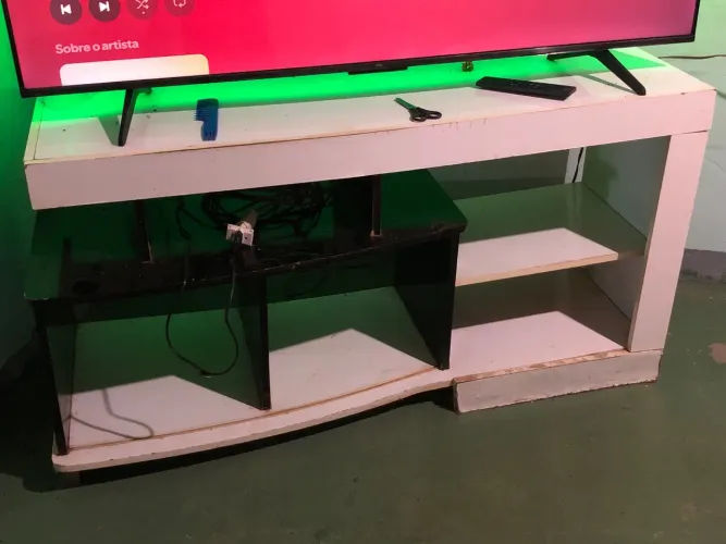 Rack para TV, grande, usado