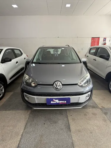Volkswagen Up! Cross 1.0 TSI Total Flex 12V 5P 2017