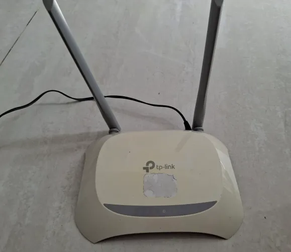 Roteador TP-link 2,4GHz 100Mb de internet