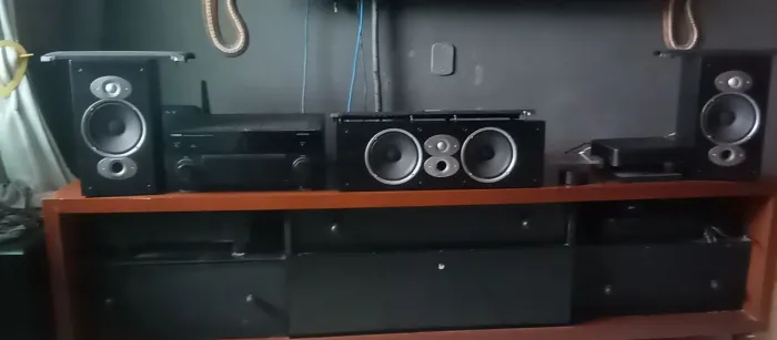 Trio frontal POLK linha RTI e CSI A 6