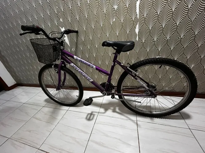Bicicleta feminina aro 26