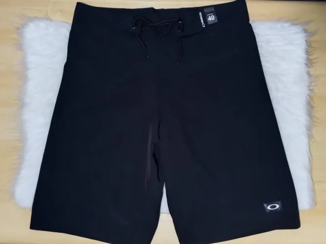 Bermuda elastano Oakley 