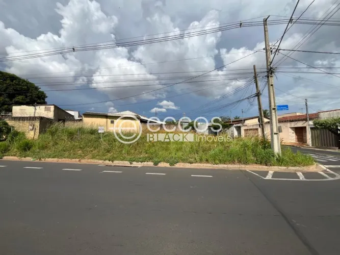 Terreno à venda, Planalto - Uberlândia/MG