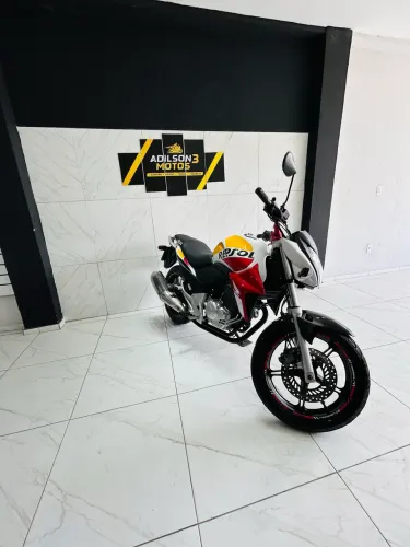Honda Cb 300 Repsol - 2014 - km 80.000