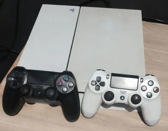 Playstation 4 Fat