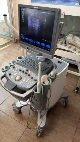 Ultrassom Siemens Acuson X300 2013