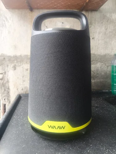 Caixa de Som Waaw Na garantia