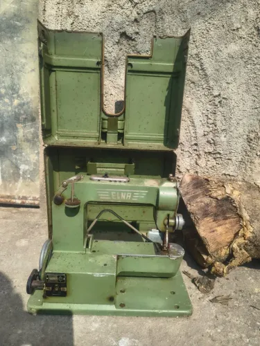 Máquina de costura