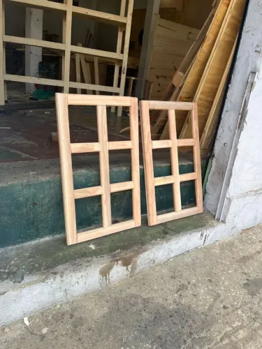 Janela quadriculada fazemos sob medida