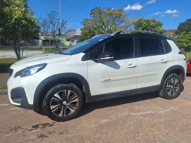 Peugeot 2008 Grife 1.6 Turbo Flex 16V 5P AUT 2023