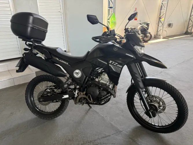 Yamaha Lander 250 LTZ ano 2022 único dono