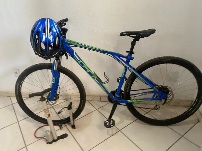 Vendo bike de corrida.