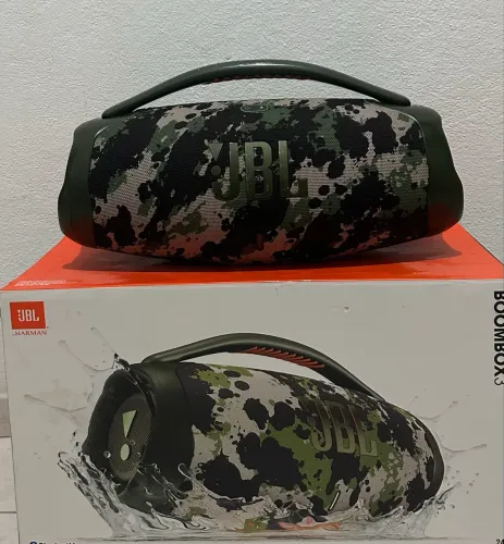 BOOMBOX 3