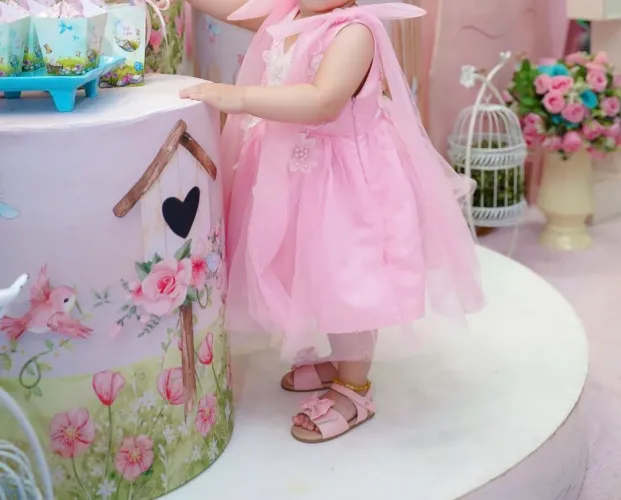 VESTIDO TEMA JARDIM ENCANTADO