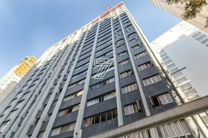 Apartamento / 3 quartos / 159m² / Batel