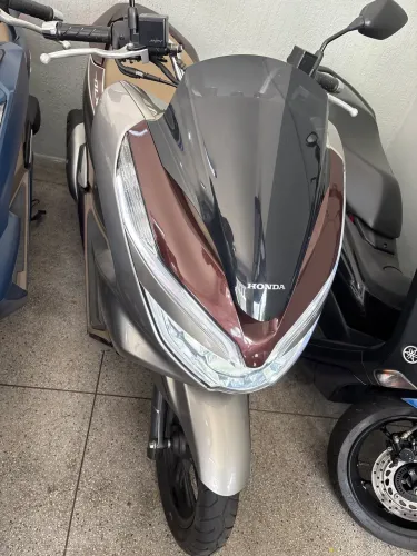 HONDA PCX 150 cc DLX 2022