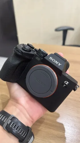 Câmera sony A7IV