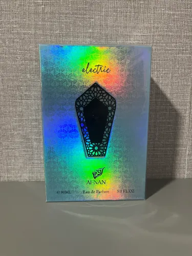 Perfume árabe Turathi Eletric