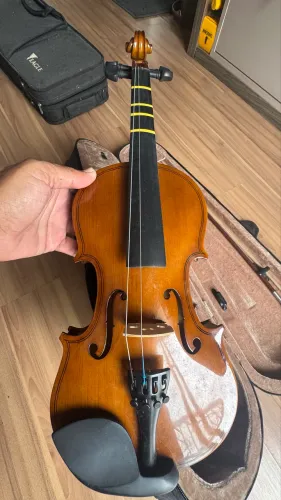 Violino Dominante 9648 1/2 Natural Brilhante (infantil)