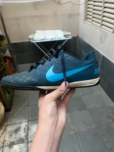 chuteira futsal nike beco azul tamanho 40
