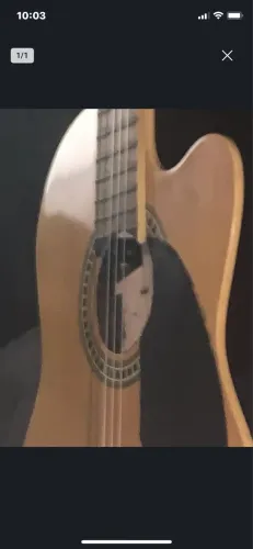 Violão marca boa design moderno 200 reais. Avaria em apenas 1 corda 