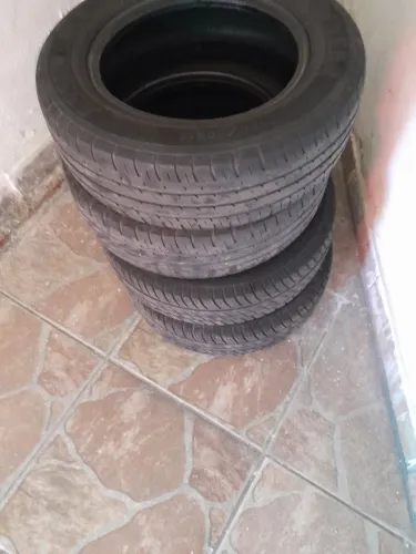 Pneus aro 13 165/70/13 ( os 4)