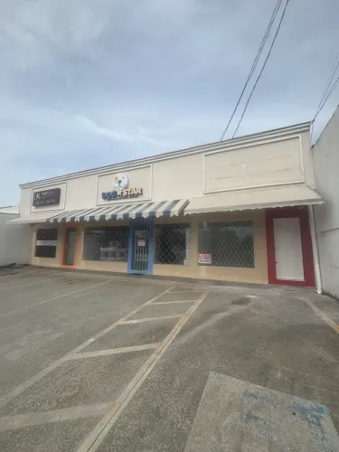 Aluga-se sala comercial no Bairro Guanabara