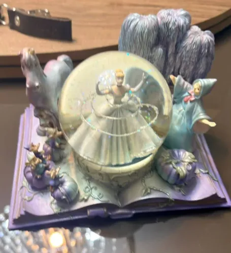 Globo de Neve Disney Princesas Cinderela