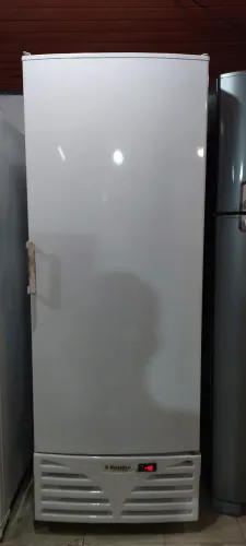 Frezzer cervejeiro 220v funcionando perfeitamente C/ 3 meses de garantia