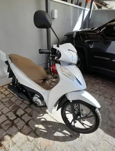 Honda Biz 125 EX 2025 - 200 KM