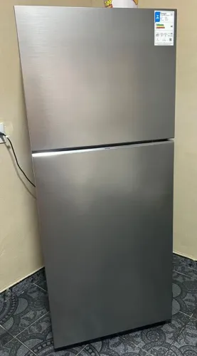 Geladeira semi nova