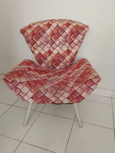 Poltrona Geométrica Curva