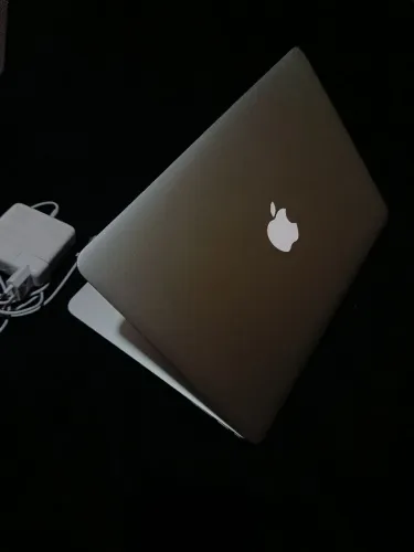 Macbook Air 2017, 8Gb RAM, 128SSD, impecável.