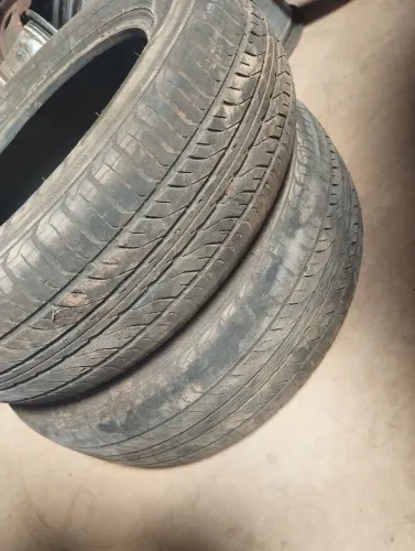 2 pneus xbri 205/65R16 -130