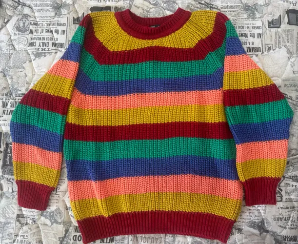 Blusa de tricô listrada e colorida - Lerrux