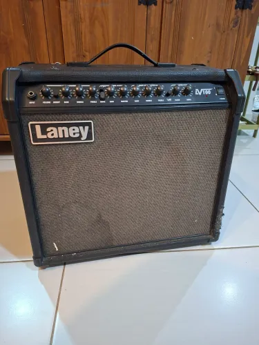 Amplificador de guitarra LANEY LV 100 Híbrido , 65W