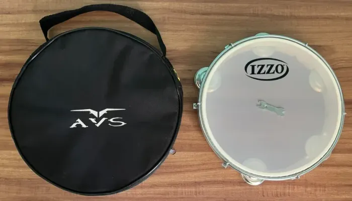 Pandeiro Izzo 10" + Bag AVS de Transporte + Chave de Afinação