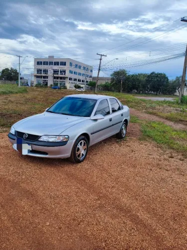 Chevrolet Vectra GL 2.2 / 2.0 MPFI 1999