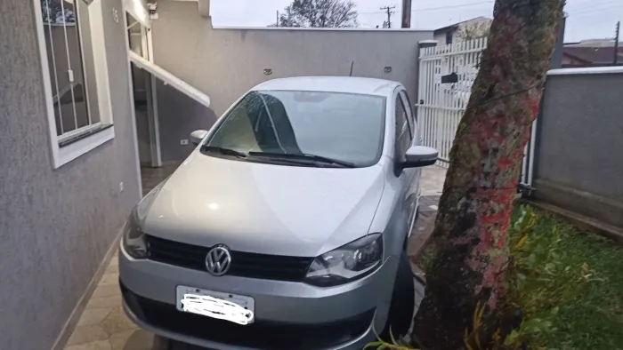 Volkswagen Fox 1.6 MI Total Flex 8V 5P 2010