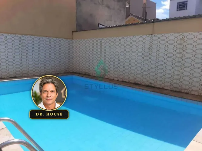 Belíssima Residência Triplex com 4 Quartos e Piscina no Méier! M32I